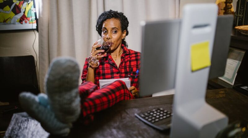 How to Score Online Discounts Like a Pro