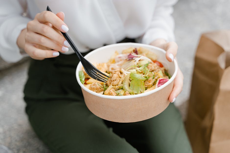 Sustainable Eating: Save While You Dine